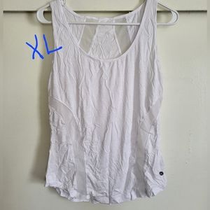 NWT XL BuffBunny Timeless White Top